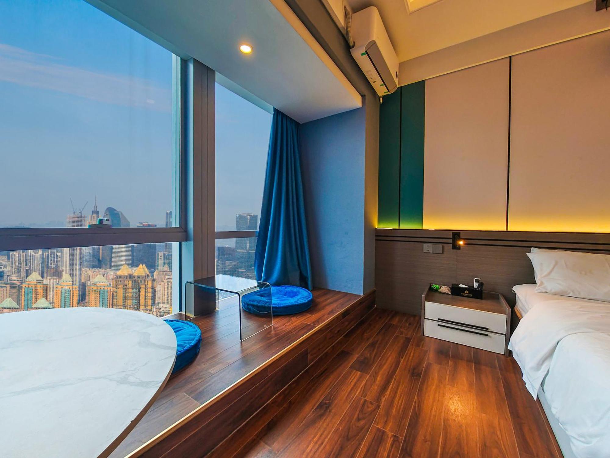 Star Stage International Apartment Hotel - 1Min To Line2 & Line8 Changgang Stn-Free Private Car Delivery To Canton Fair From Apr 15Th To May 4Th Luaran gambar
